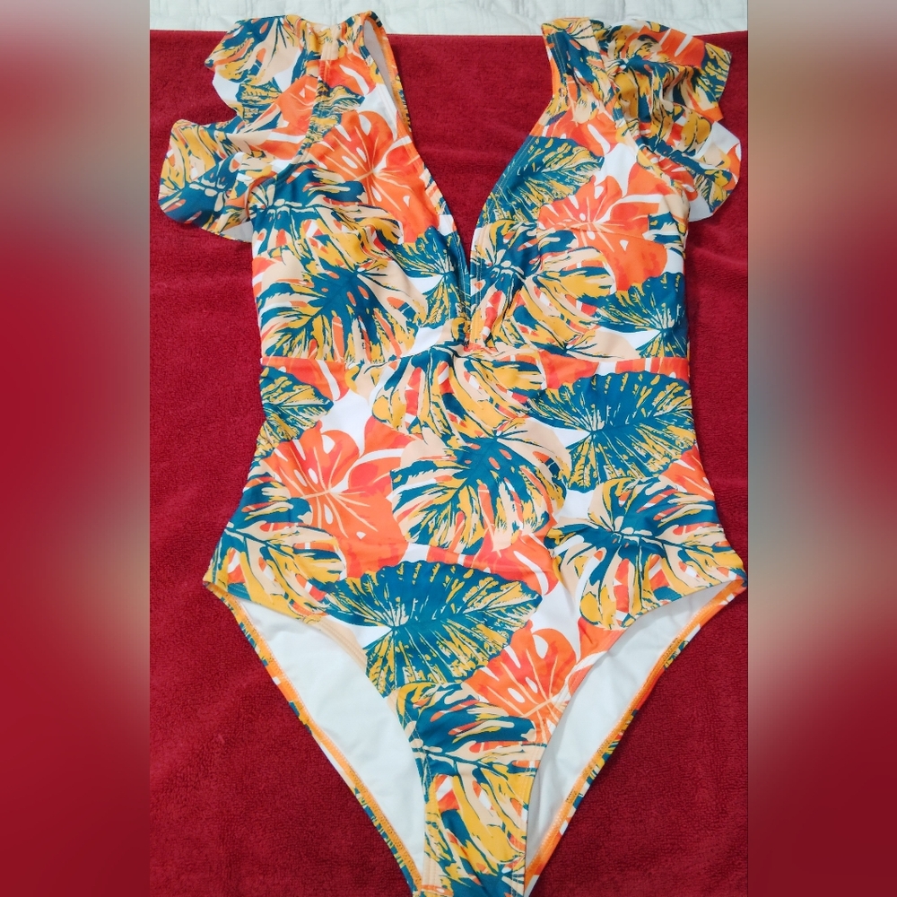 Women's Hawaiian Bathing Suit
